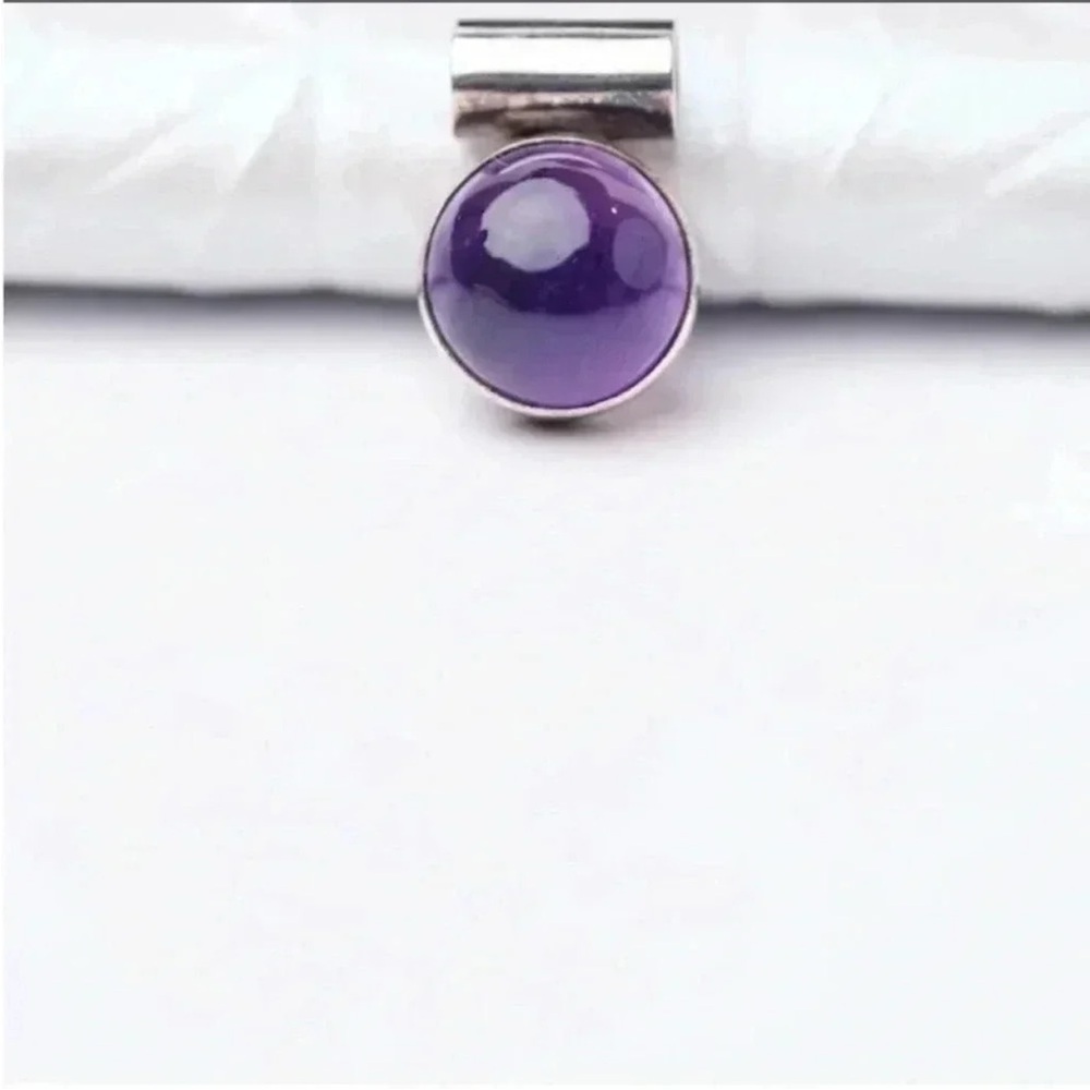 Vintage Amethyst Cabochon Pendant in 925 Sterling Silver - February Birthstone - Picture 5 of 16